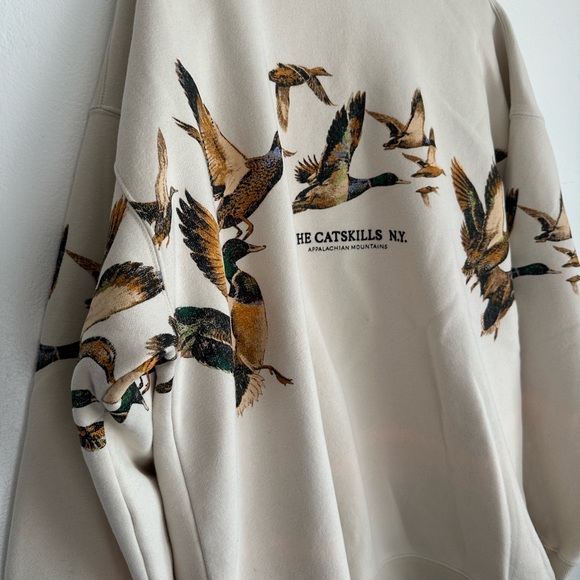 Abercrombie & Fitch Beige Crewneck Sweater with Bird Design - Picture 2 of 7
